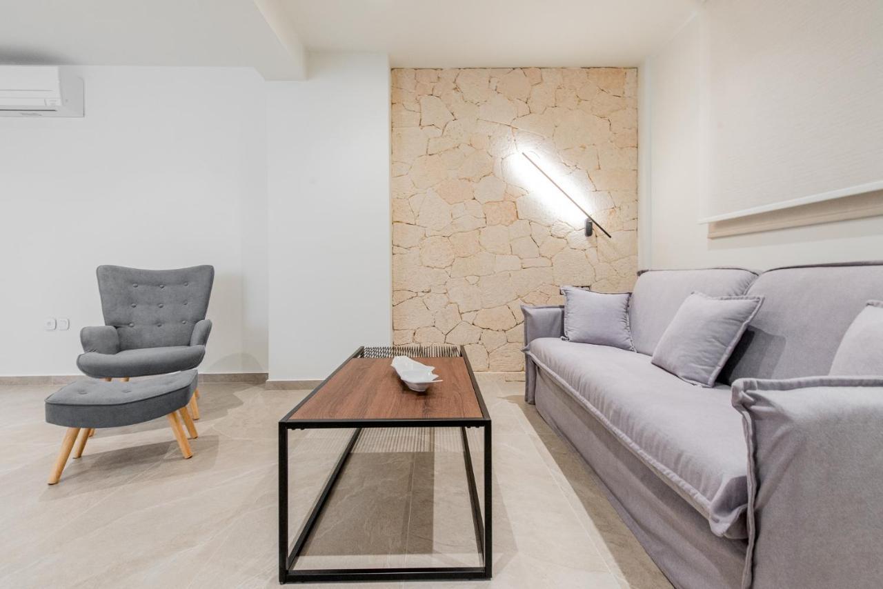 Gemela Allstarboutique In Aegina A Εξωτερικό φωτογραφία